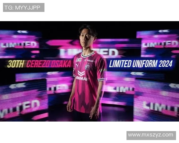 粉色球衣闪耀赛场 这位足球明星用实力征服世界 粉色球衣闪耀赛场 这位足球明星用实力征服世界