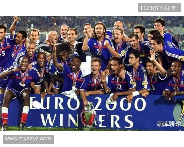 足球传奇人物奖杯之巅十强盘点他们的荣誉与辉煌时刻